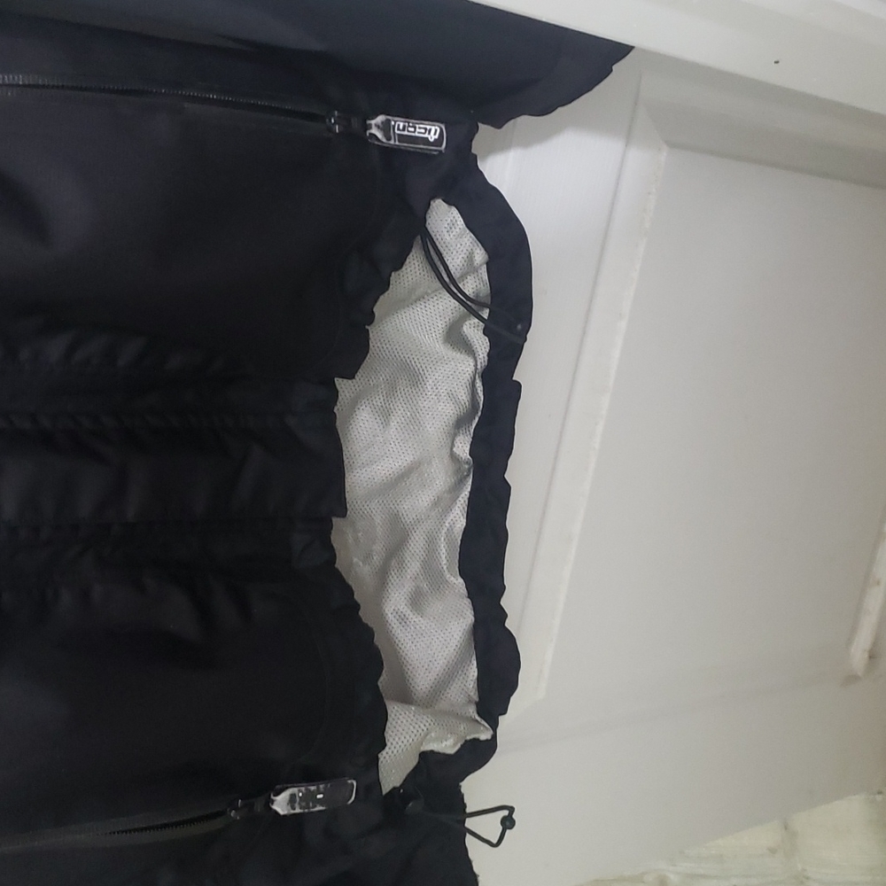 ICON MOTERSPORTS WATERPRPOOF RIDING APPAREL - Picture 4 of 9